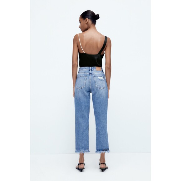 Blue Denim Zara High-Waisted Cropped Fringed Raw Hem Jeans (NWT) - Picture 5 of 10